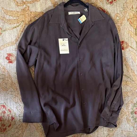 Tommy Bahama Silk Men’s Brown Shirt - Picture 6 of 7